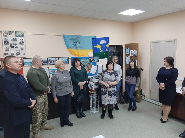 Герої не вмирають |